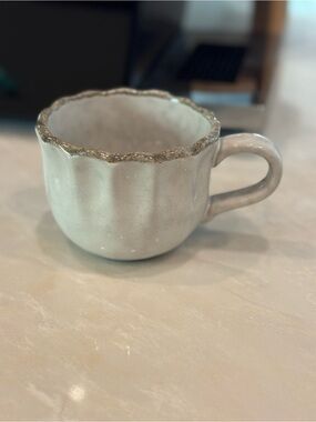 2 Hearth and Hand Scalloped magnolia mugs
